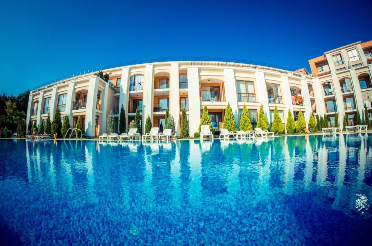Grand Resort - Imperial Crown Fort Club - Prestige Apartments 엘레니테 외부 사진