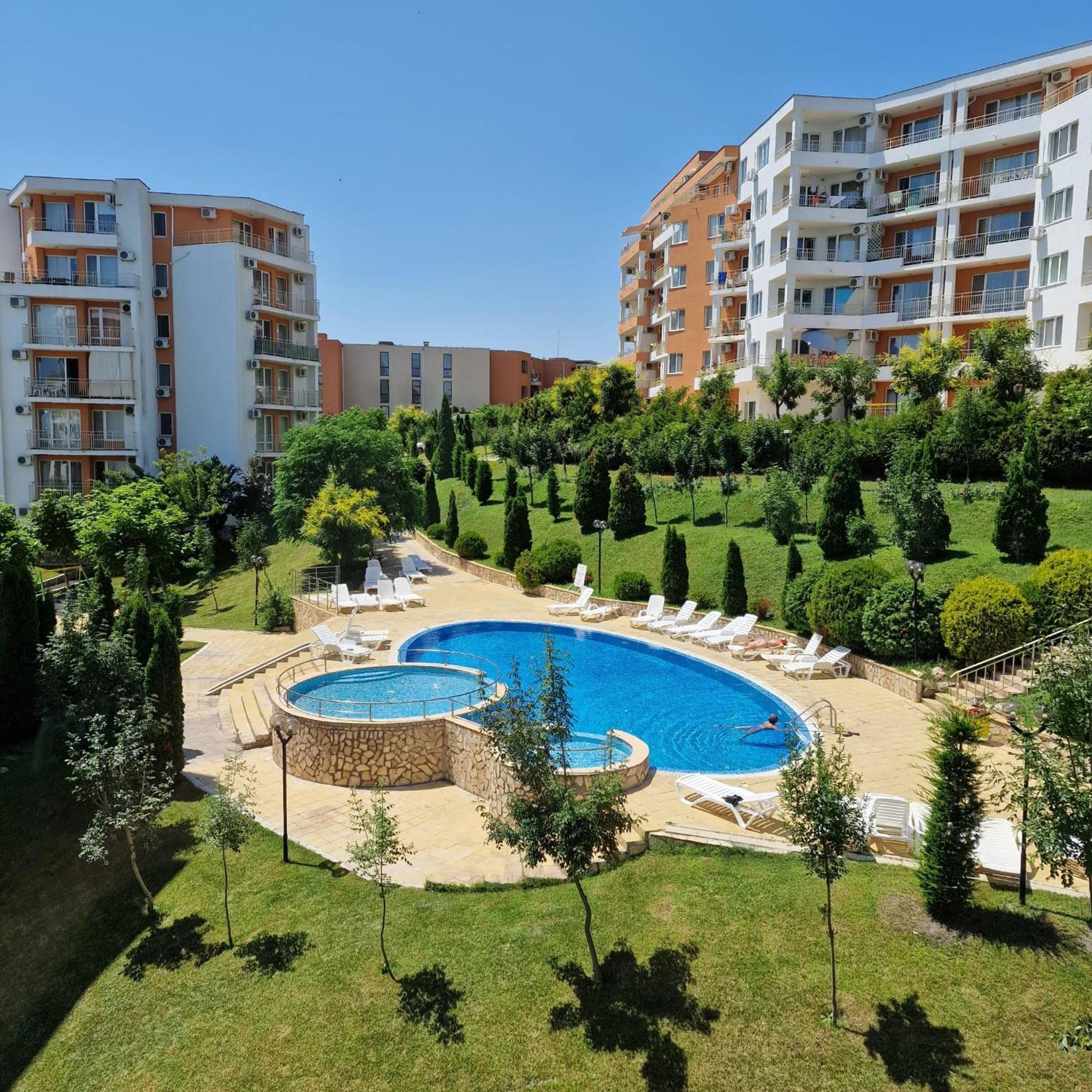 Grand Resort - Imperial Crown Fort Club - Prestige Apartments 엘레니테 객실 사진